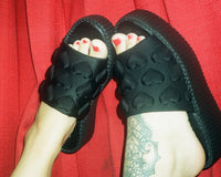 Black Puff Heart Mondo Sandal